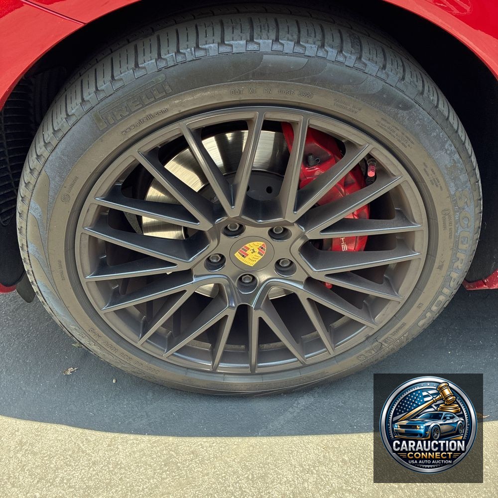 2021 Porsche Cayenne GTS Coupe