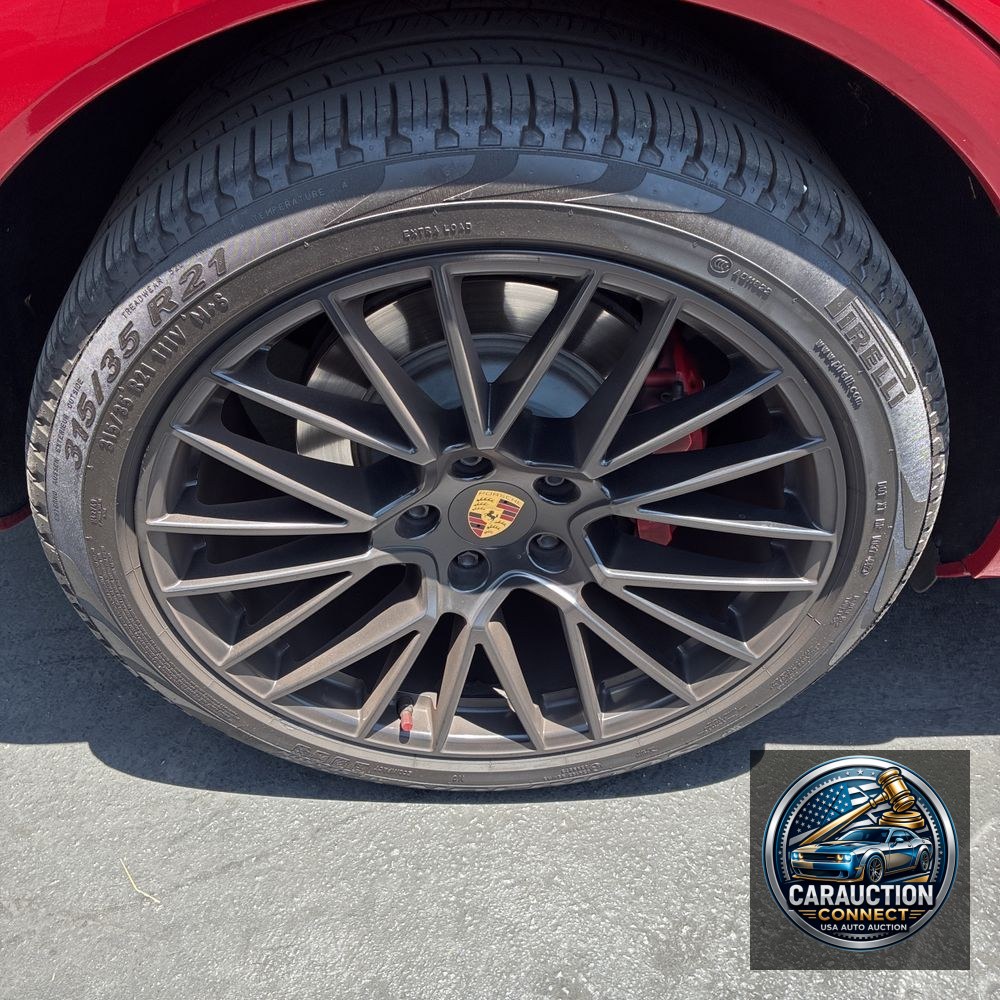 2021 Porsche Cayenne GTS Coupe