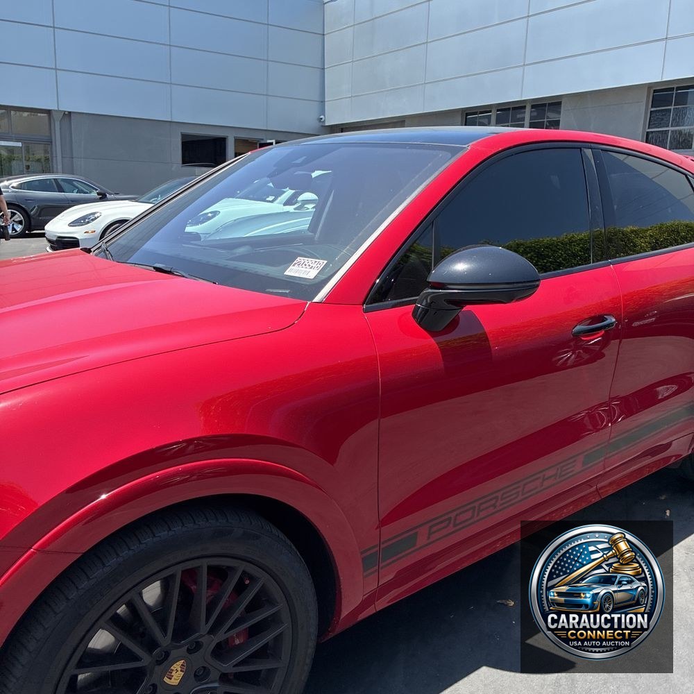 2021 Porsche Cayenne GTS Coupe