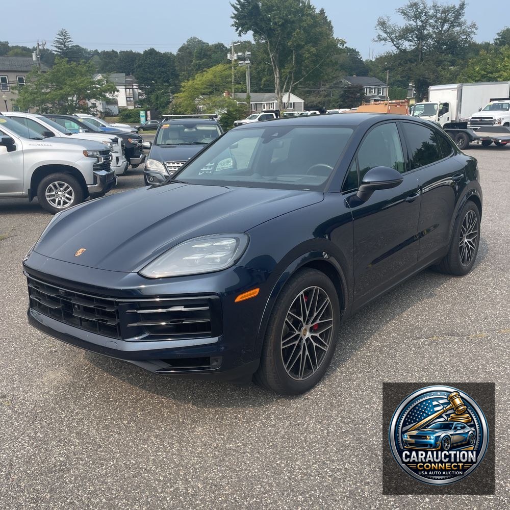 2024 Porsche Cayenne S