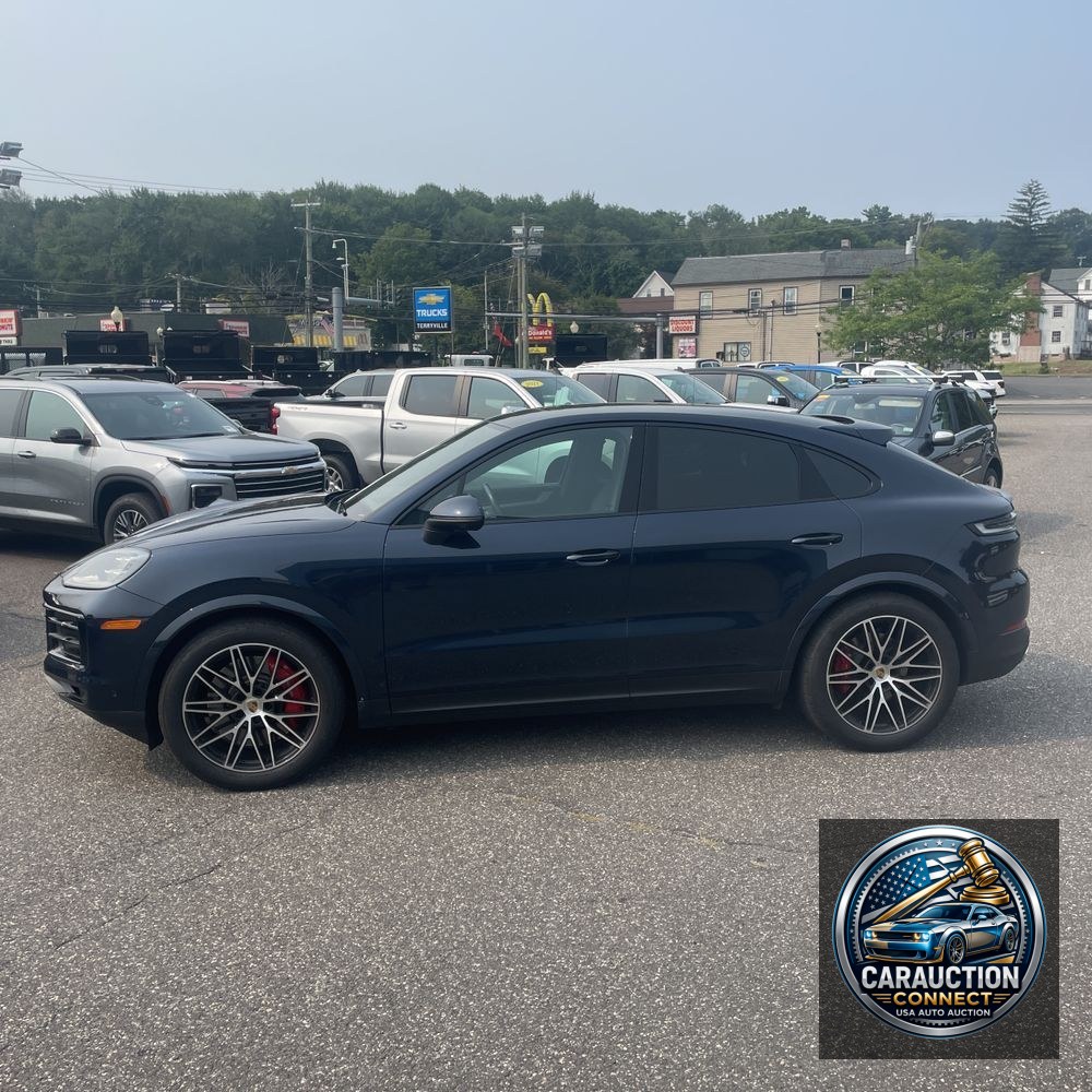 2024 Porsche Cayenne S