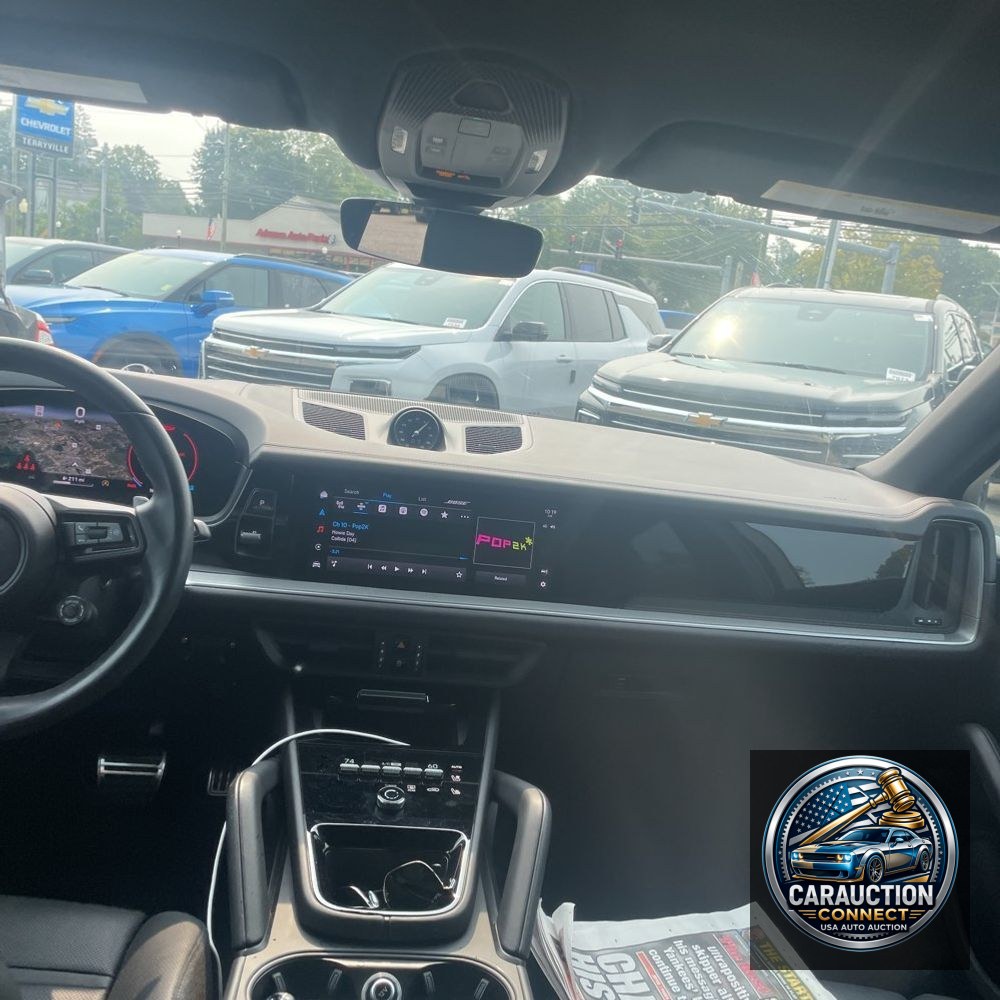 2024 Porsche Cayenne S