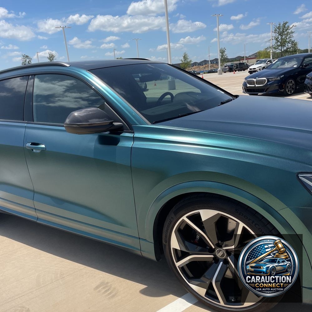 2023 Audi RS Q8