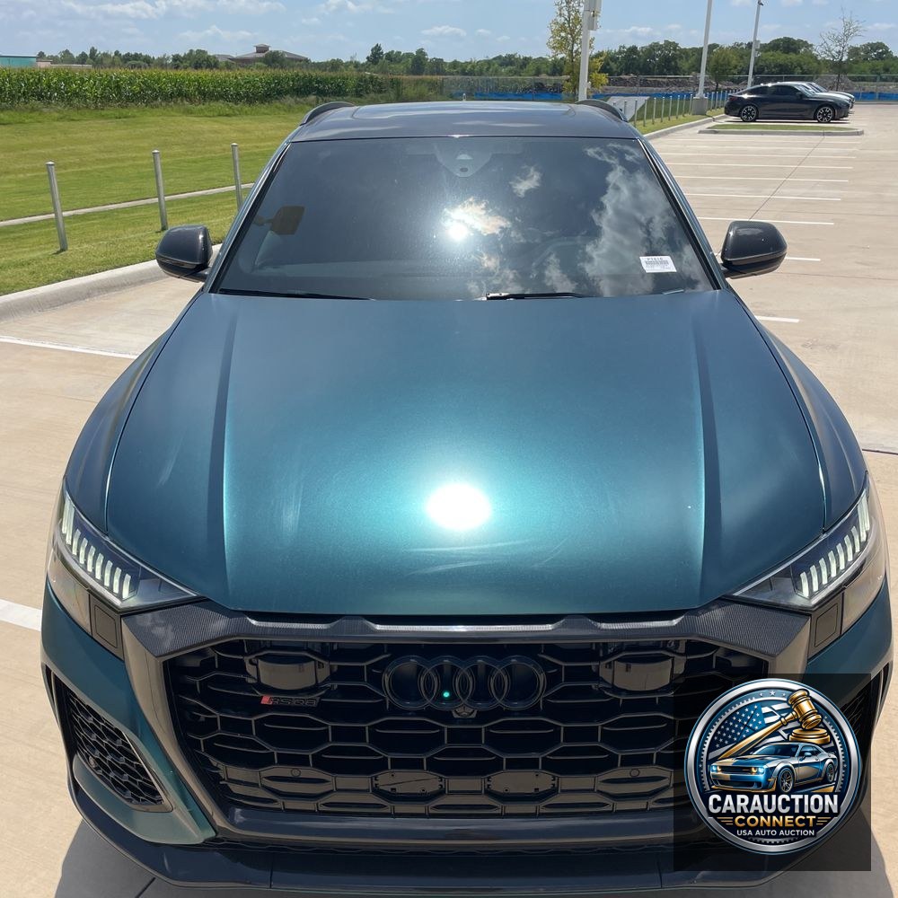 2023 Audi RS Q8