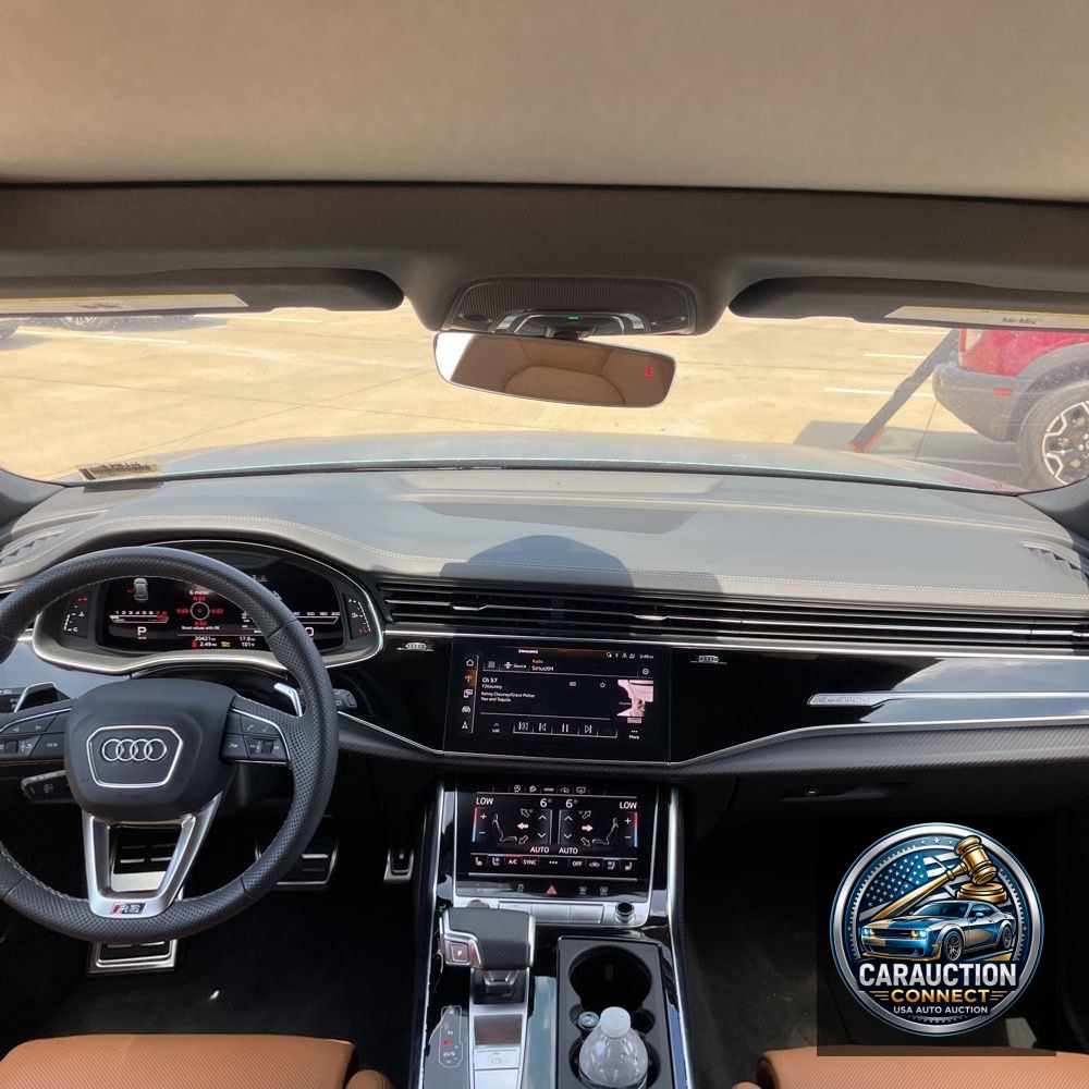 2023 Audi RS Q8