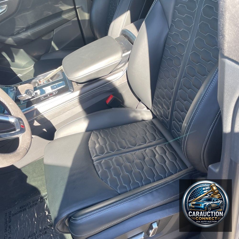 2023 Audi RS Q8