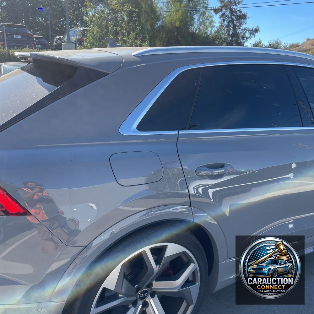 2023 Audi RS Q8