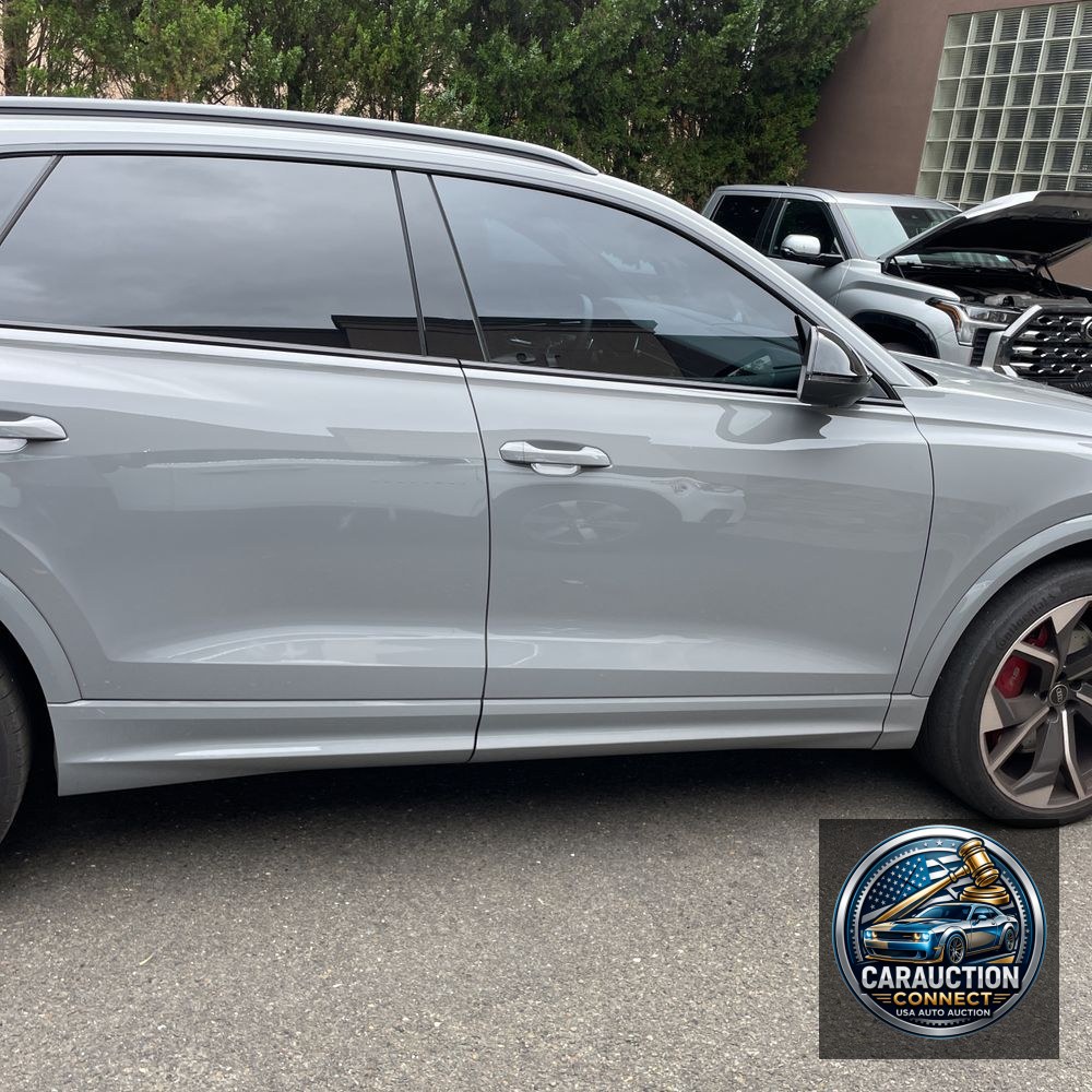 2024 Audi RS Q8 Base