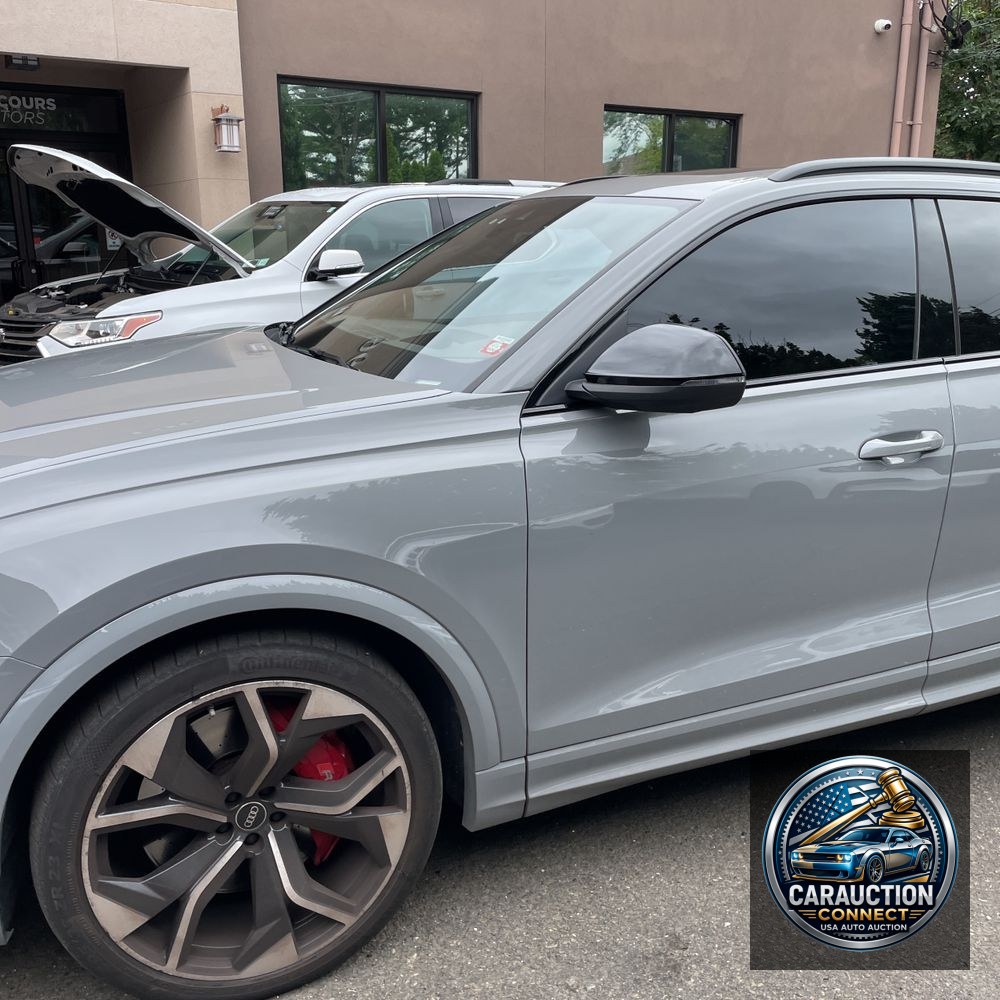 2024 Audi RS Q8 Base