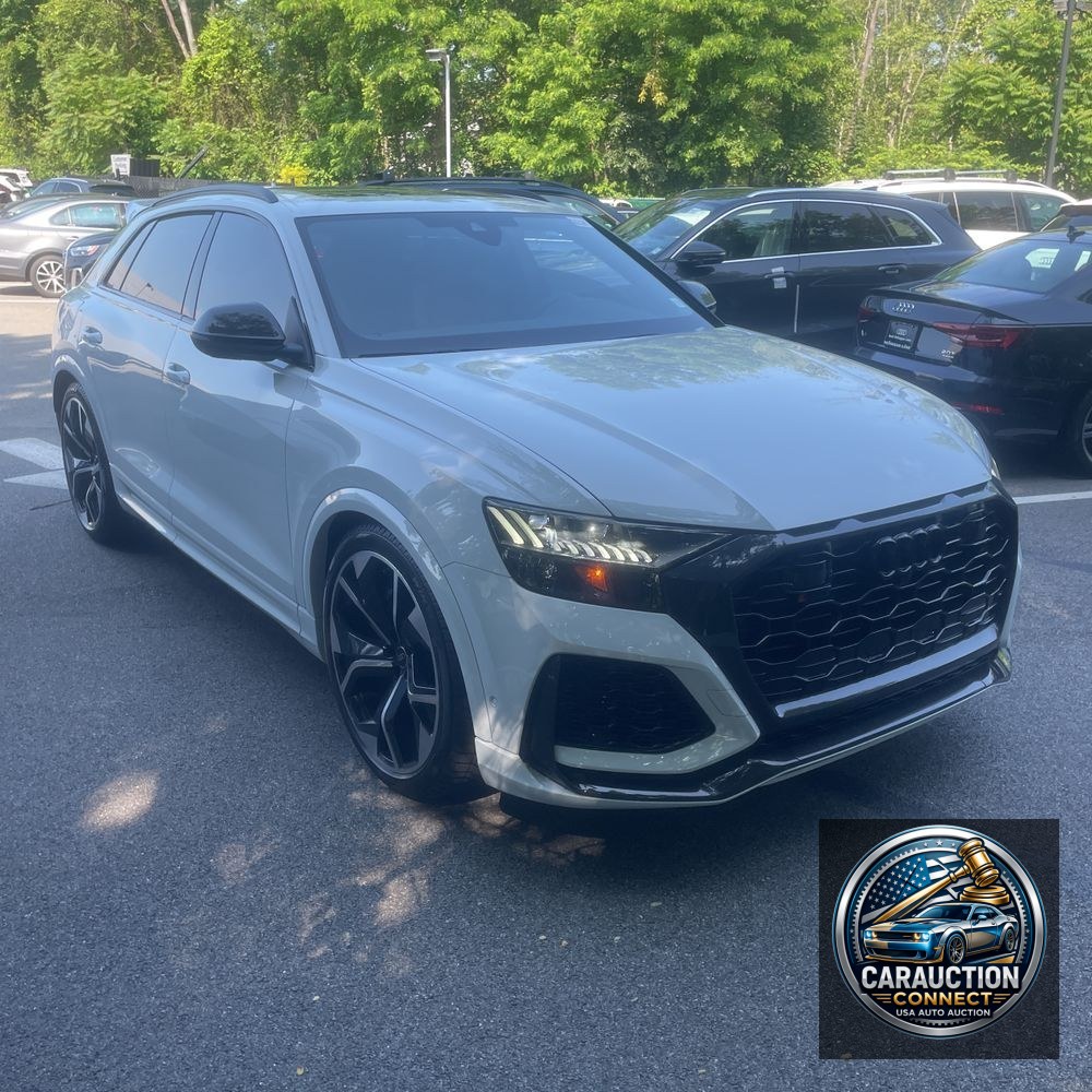 2024 Audi RS Q8 Base