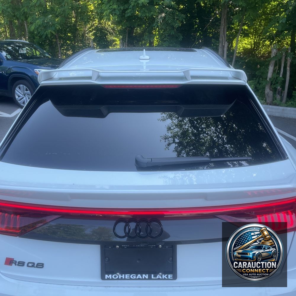 2024 Audi RS Q8 Base