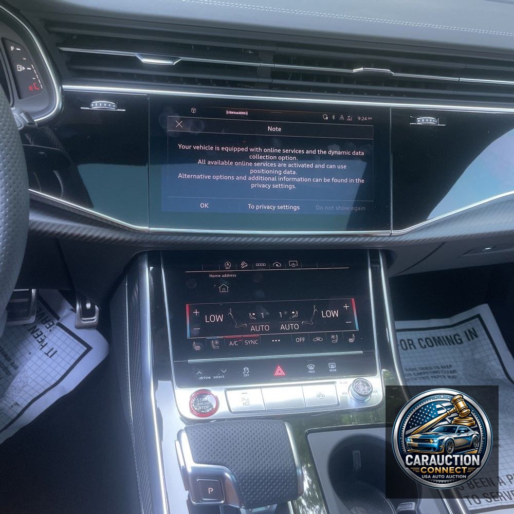 2024 Audi RS Q8 Base