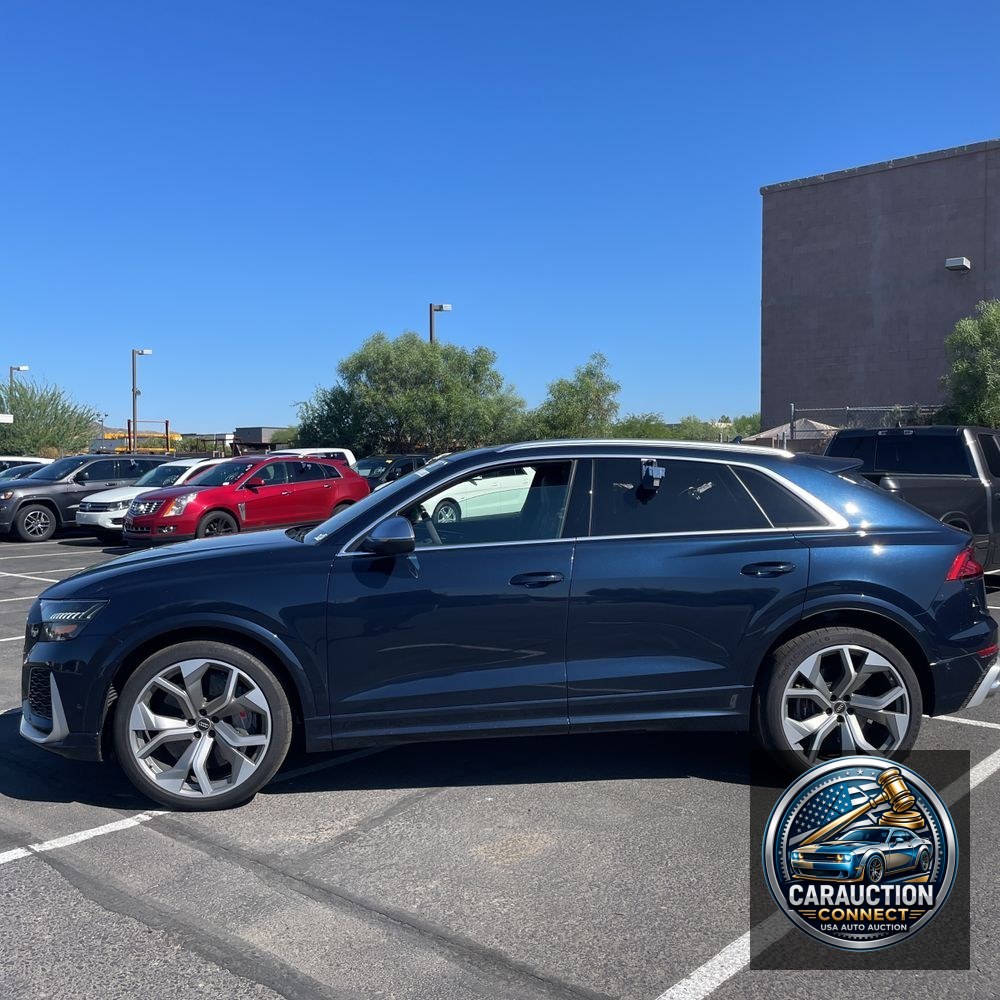 2023 Audi RS Q8