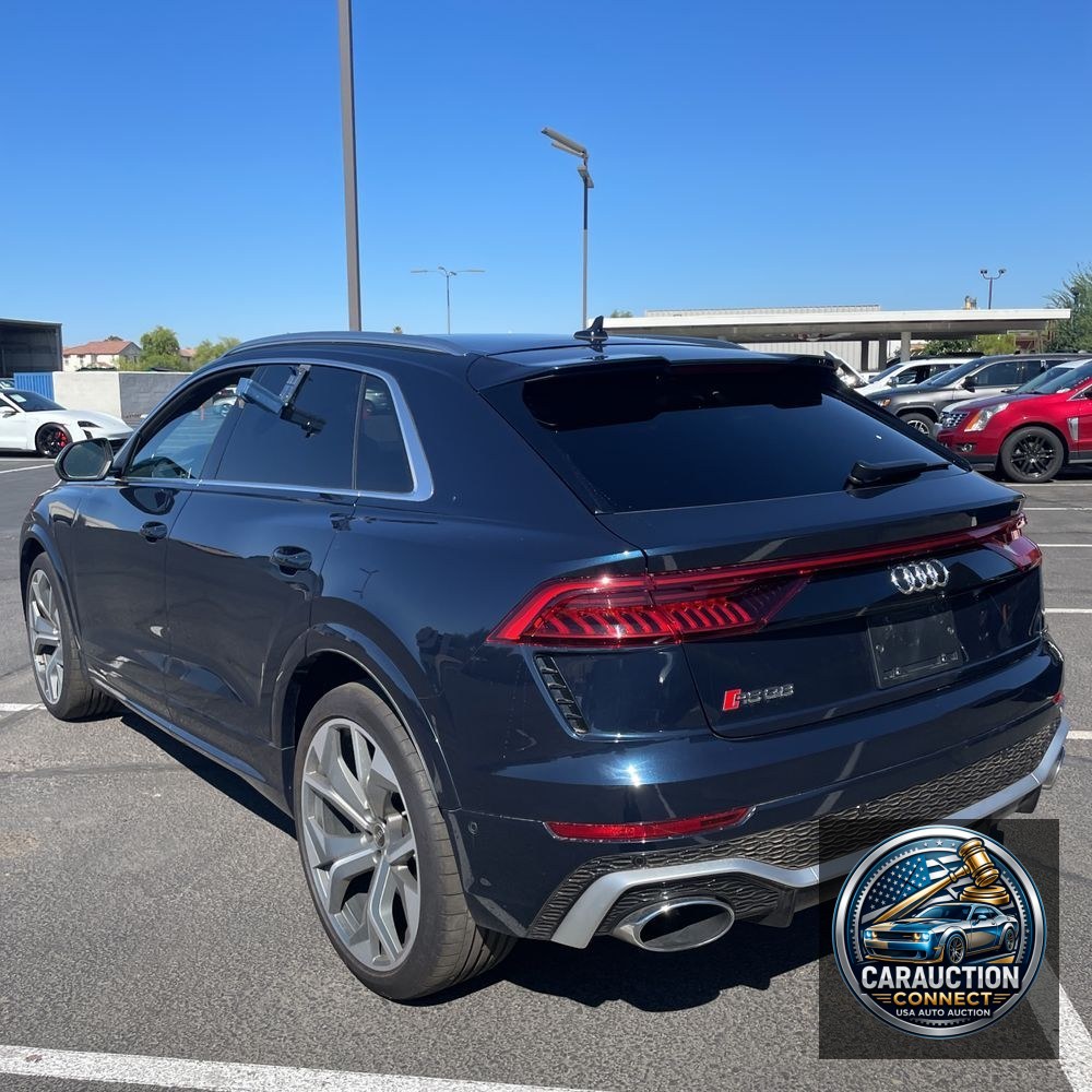 2023 Audi RS Q8