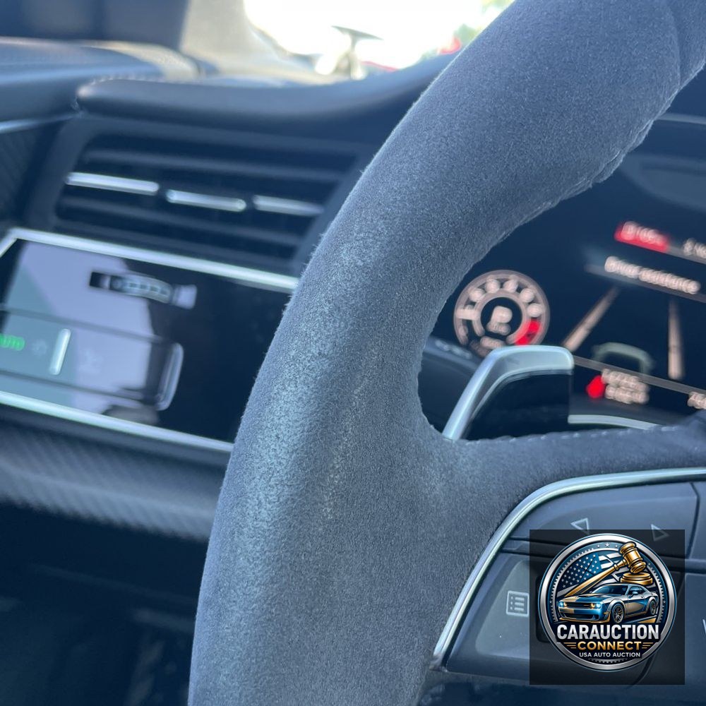 2023 Audi RS Q8