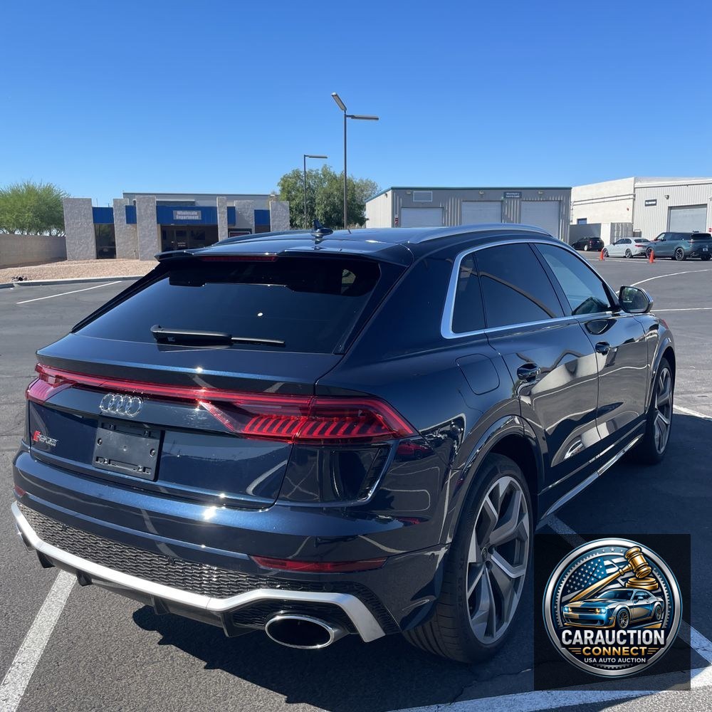 2023 Audi RS Q8