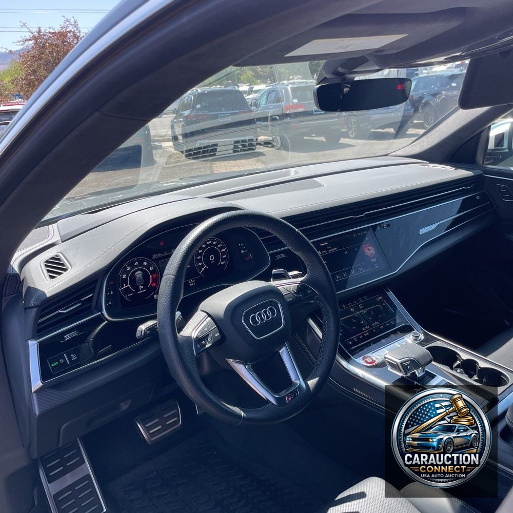2022 Audi RS Q8