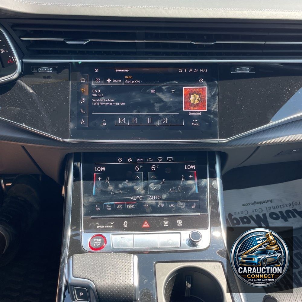2022 Audi RS Q8