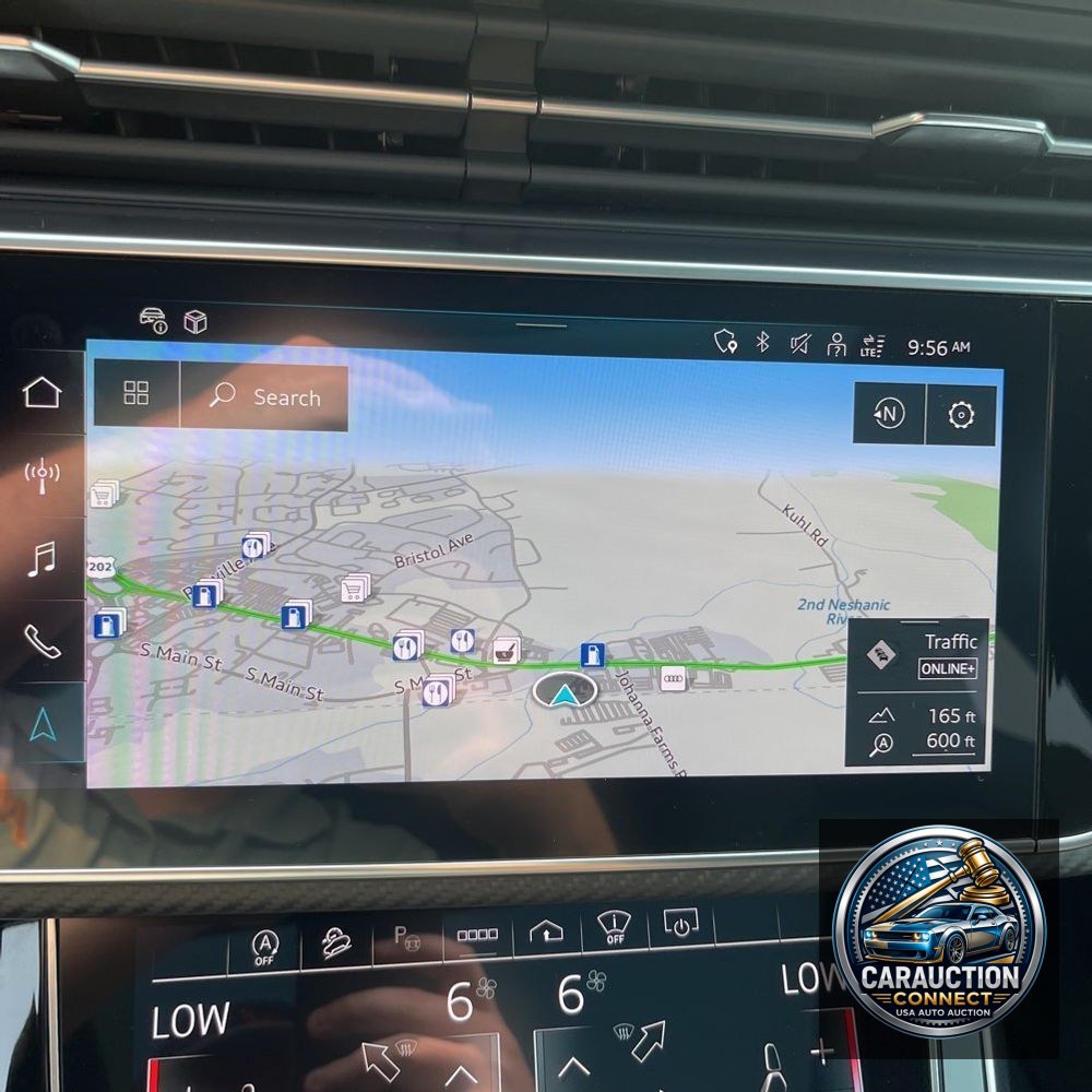 2024 Audi RS Q8 Base