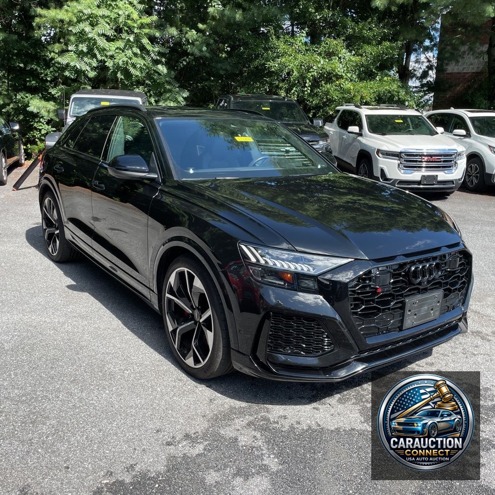 2023 Audi RS Q8