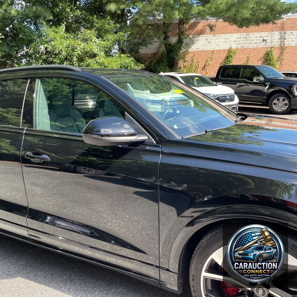 2023 Audi RS Q8