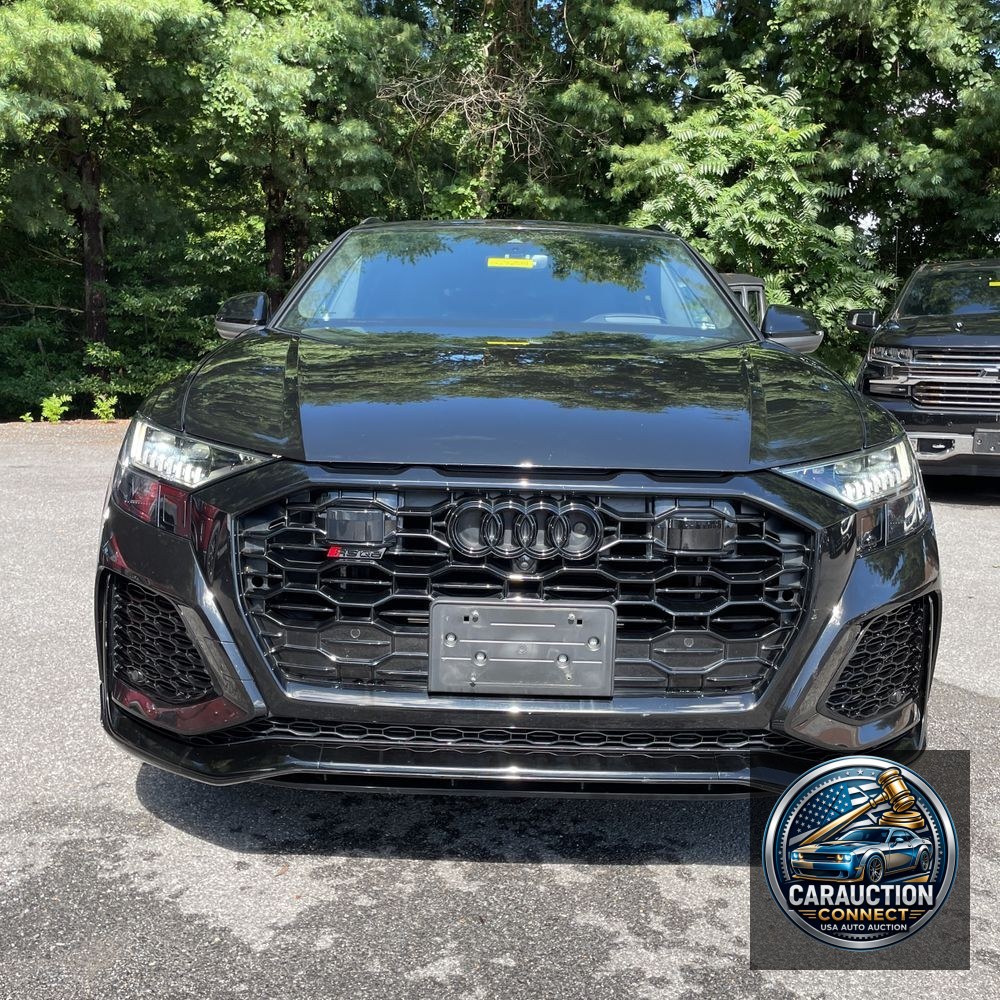 2023 Audi RS Q8