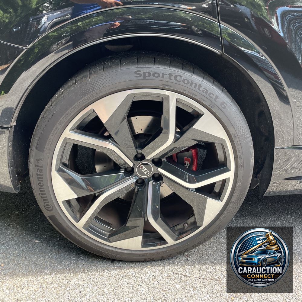 2023 Audi RS Q8