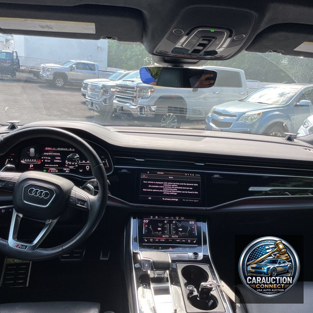 2023 Audi RS Q8
