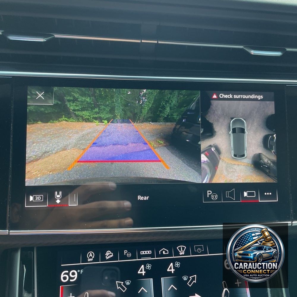 2023 Audi RS Q8