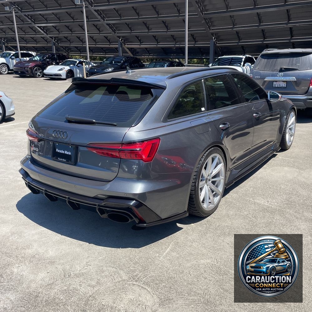 2022 Audi RS 6