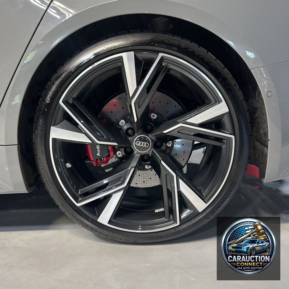 2021 Audi RS 6