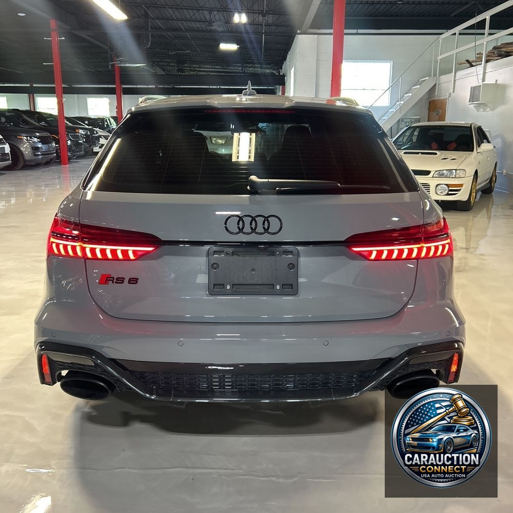 2021 Audi RS 6