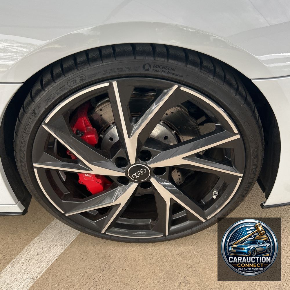 2023 Audi R8 V10 Performance