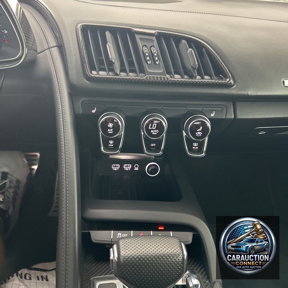 2023 Audi R8 V10 Performance