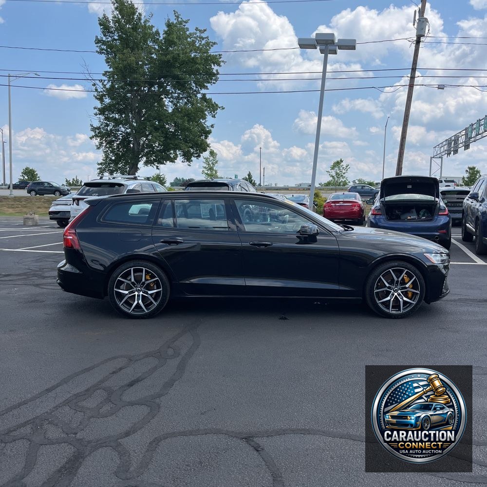 2025 Volvo V60 T8 - Polestar PHEV