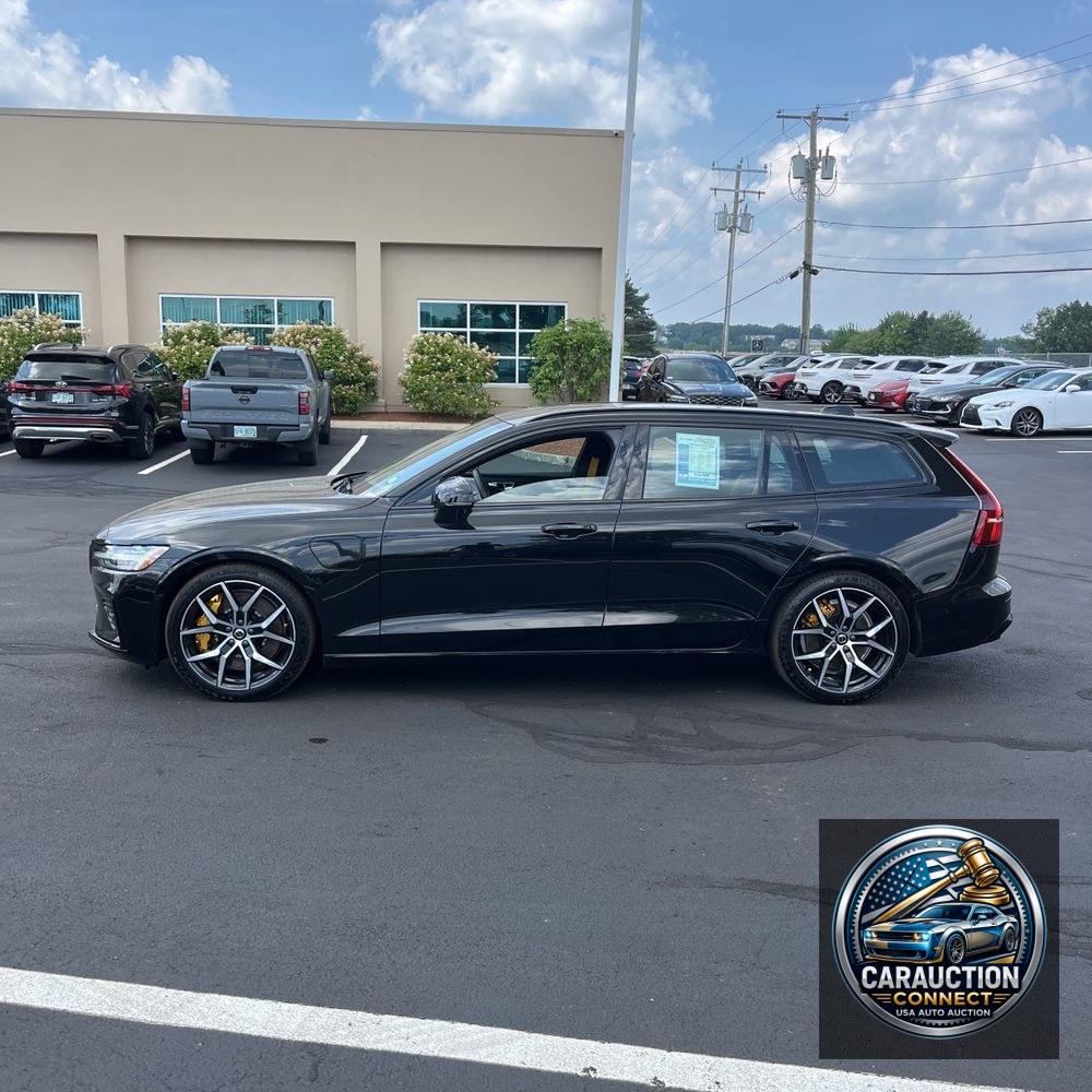 2025 Volvo V60 T8 - Polestar PHEV