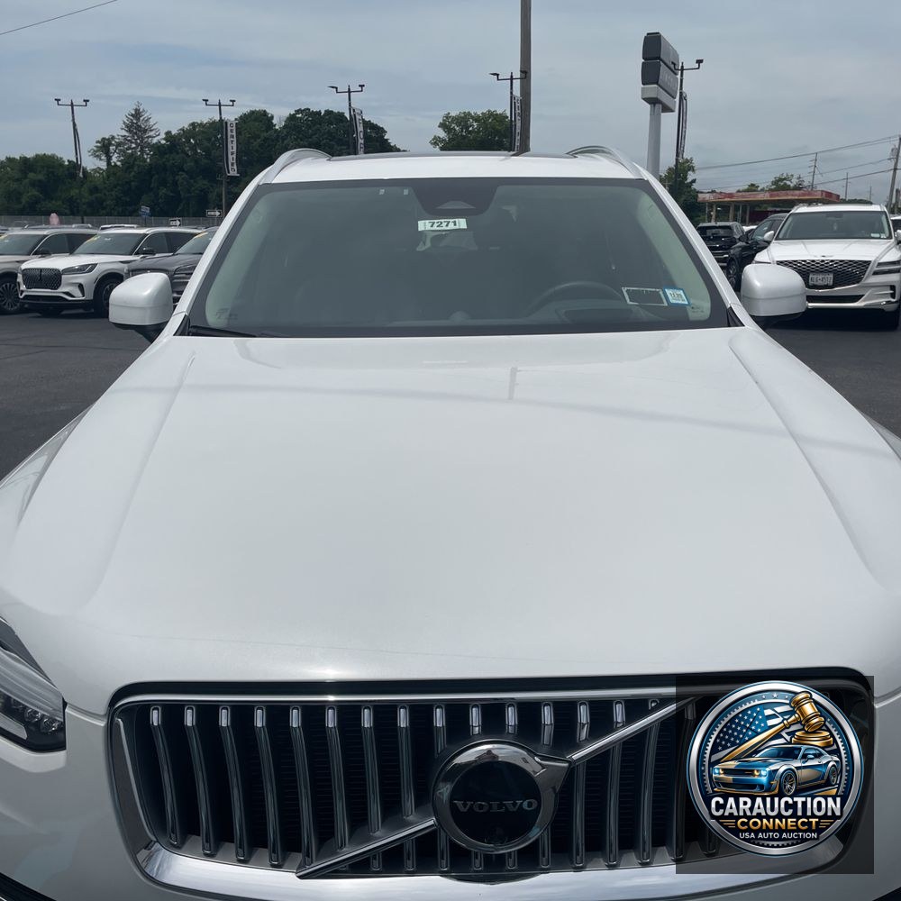 2023 Volvo XC90 B6 - Ultimate