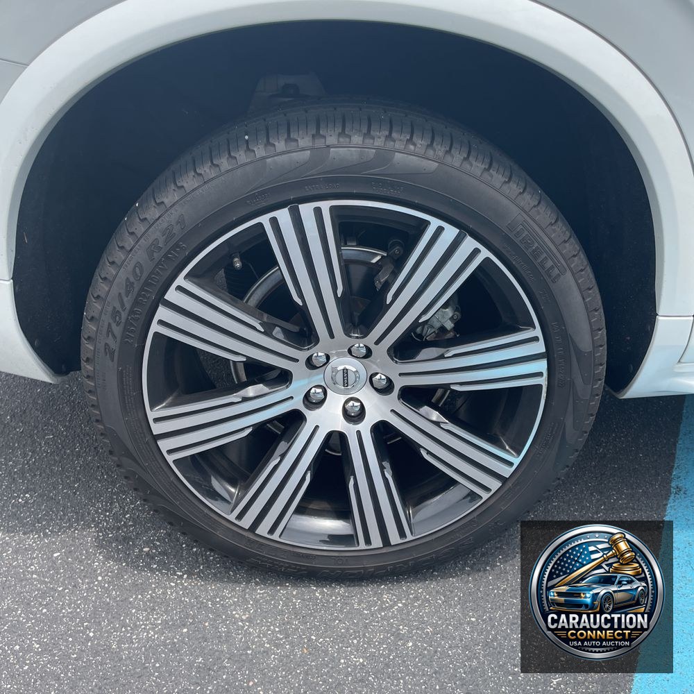 2023 Volvo XC90 B6 - Ultimate