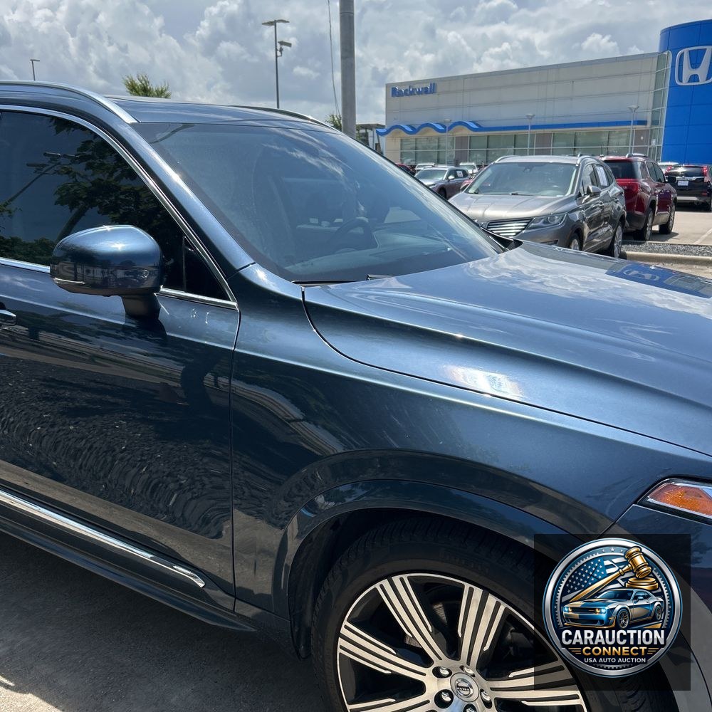 2023 Volvo XC90 B6 - Ultimate