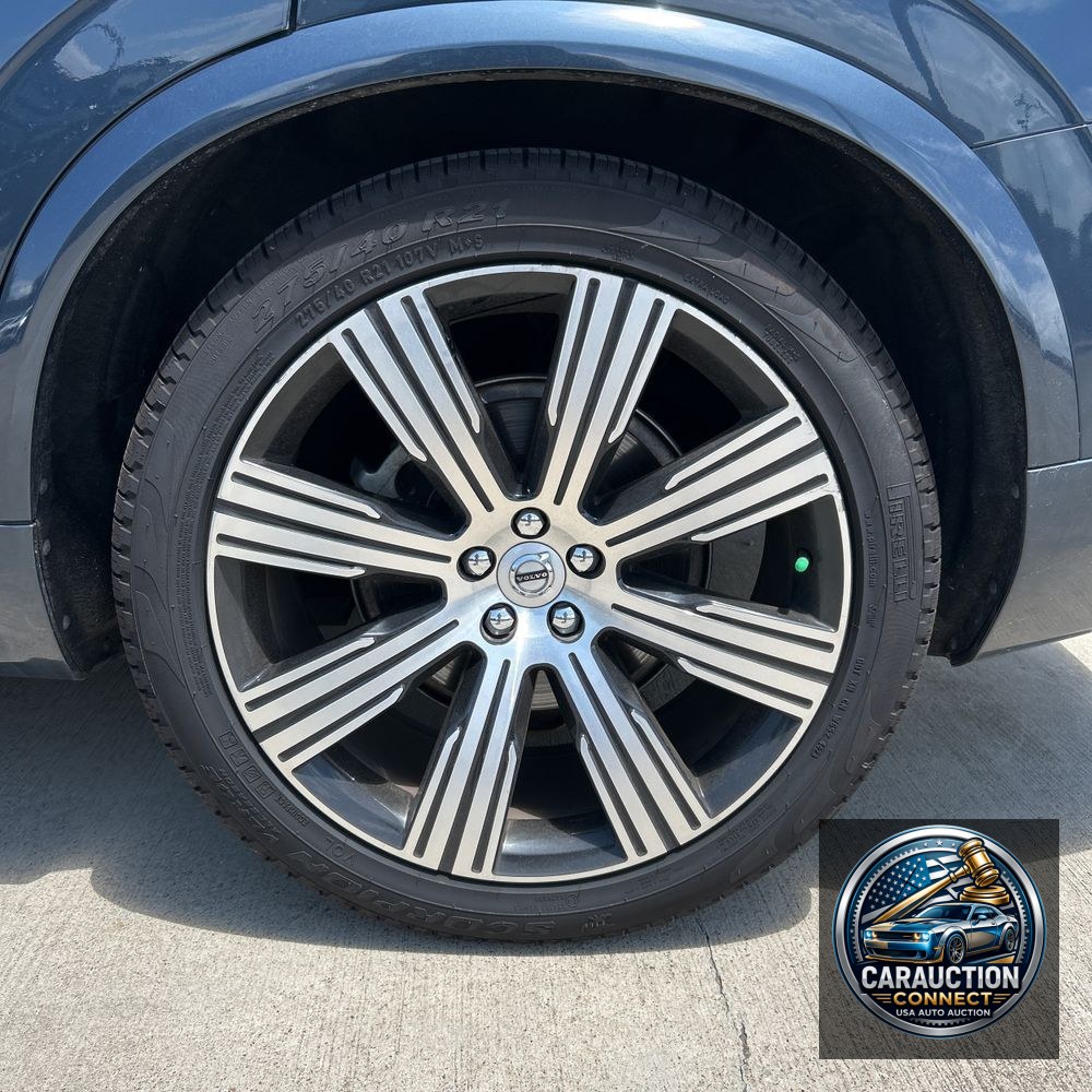 2023 Volvo XC90 B6 - Ultimate