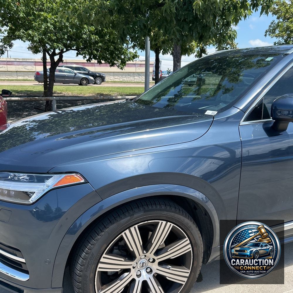 2023 Volvo XC90 B6 - Ultimate