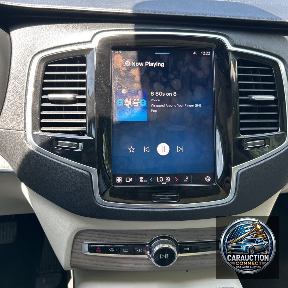 2023 Volvo XC90 B6 - Ultimate