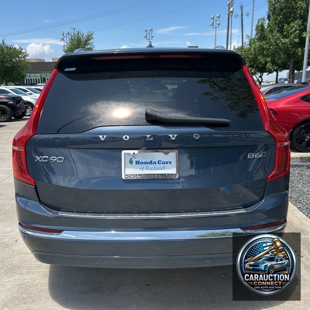 2023 Volvo XC90 B6 - Ultimate