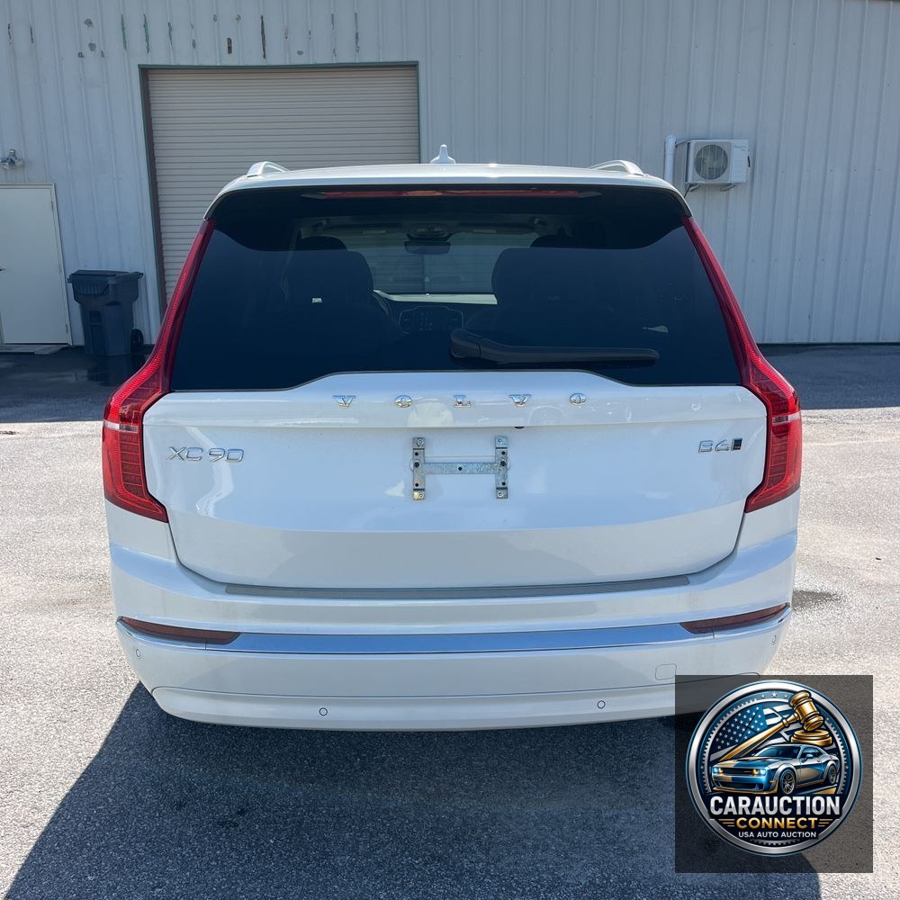 2024 Volvo XC90 B6 - Ultimate