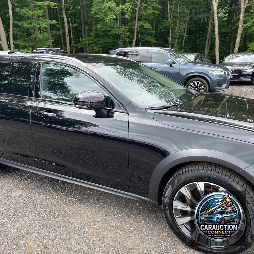 2024 Volvo V90 B6 - Plus CC