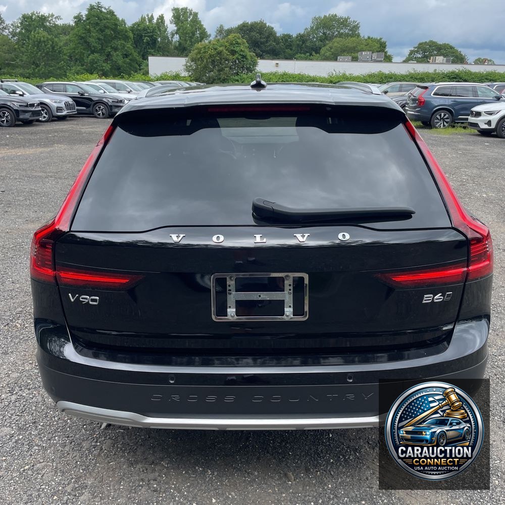 2024 Volvo V90 B6 - Plus CC