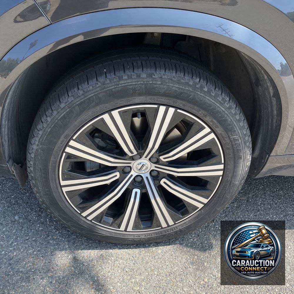 2024 Volvo XC90 B6 - Plus