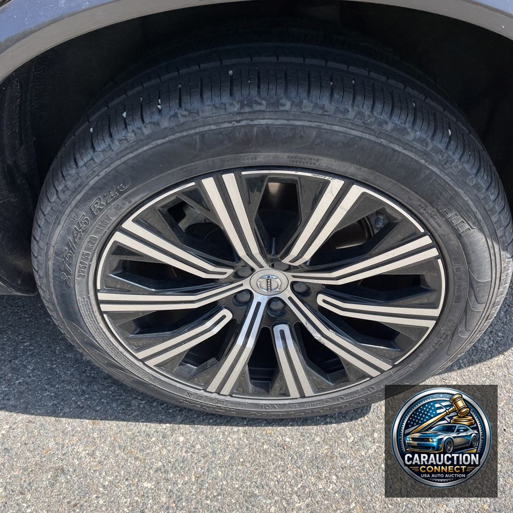 2024 Volvo XC90 B6 - Plus