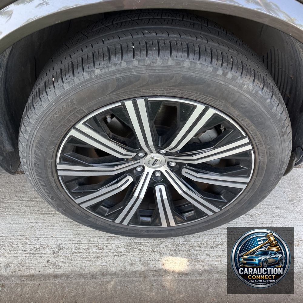 2024 Volvo XC90 B6 - Plus