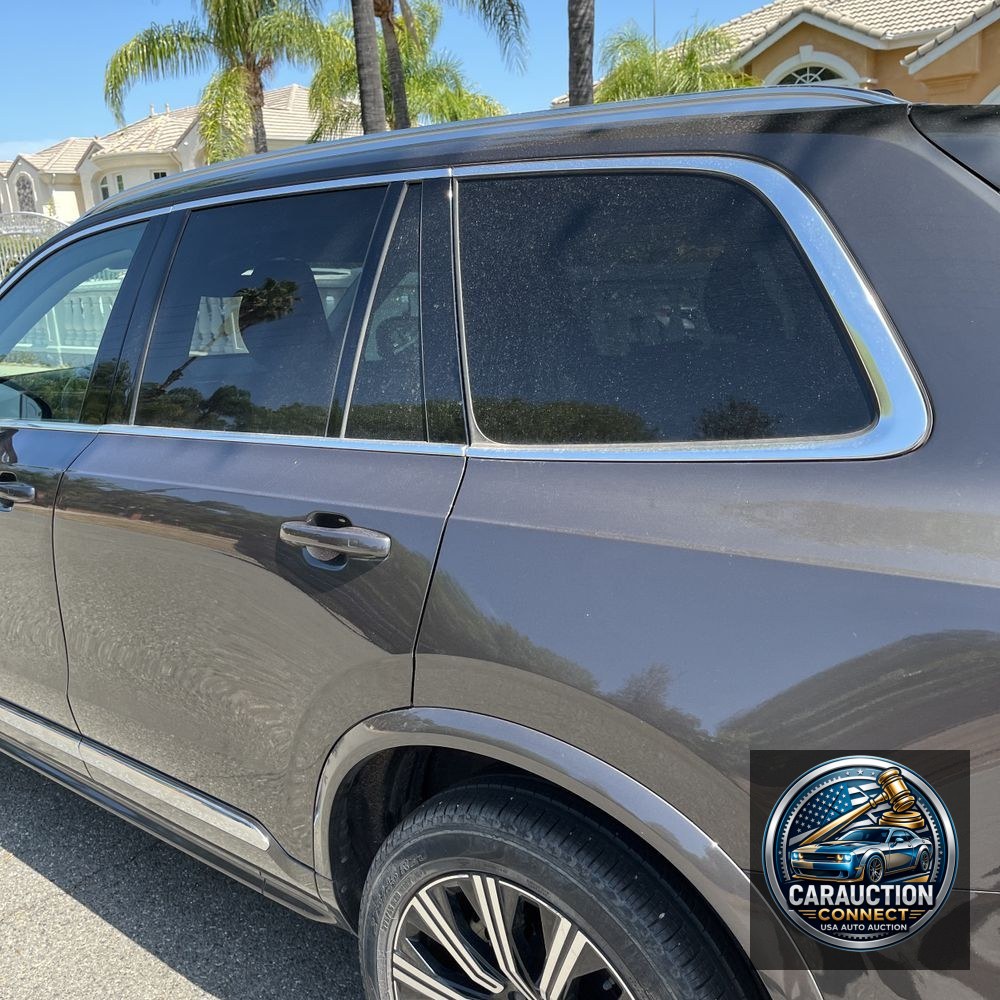 2024 Volvo XC90 B6 - Plus